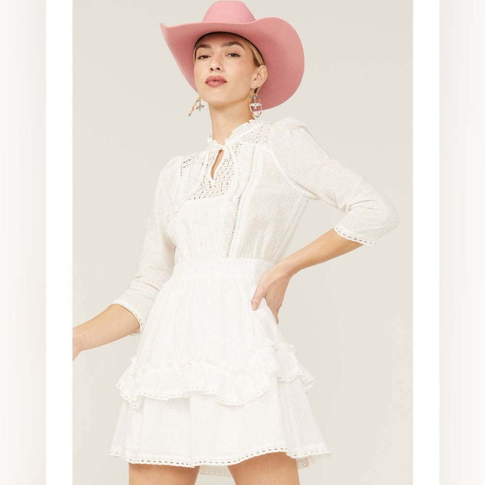 NWT Heartloom White Long Sleeve Dress